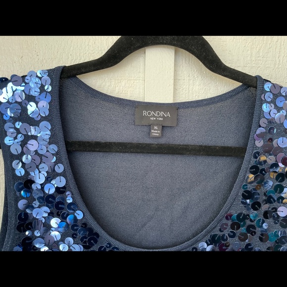 New Rondina Navy Sequined Sleeveless Top - Picture 3 of 6